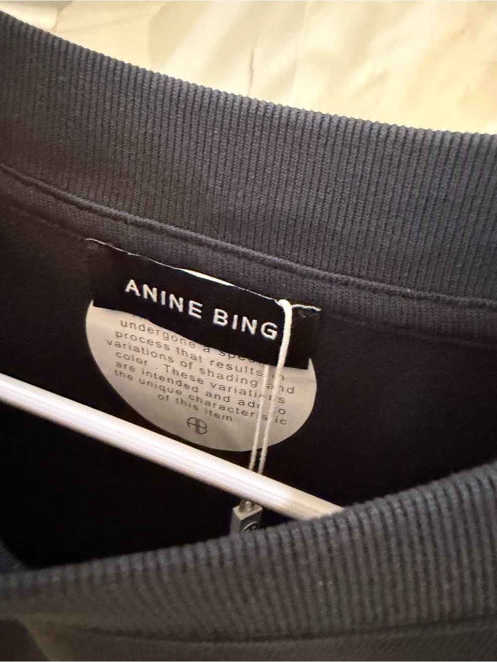 New Anine Bing Miles Tiger Crewneck Sweatshirt in Washed Black - size small - Picture 4 of 4